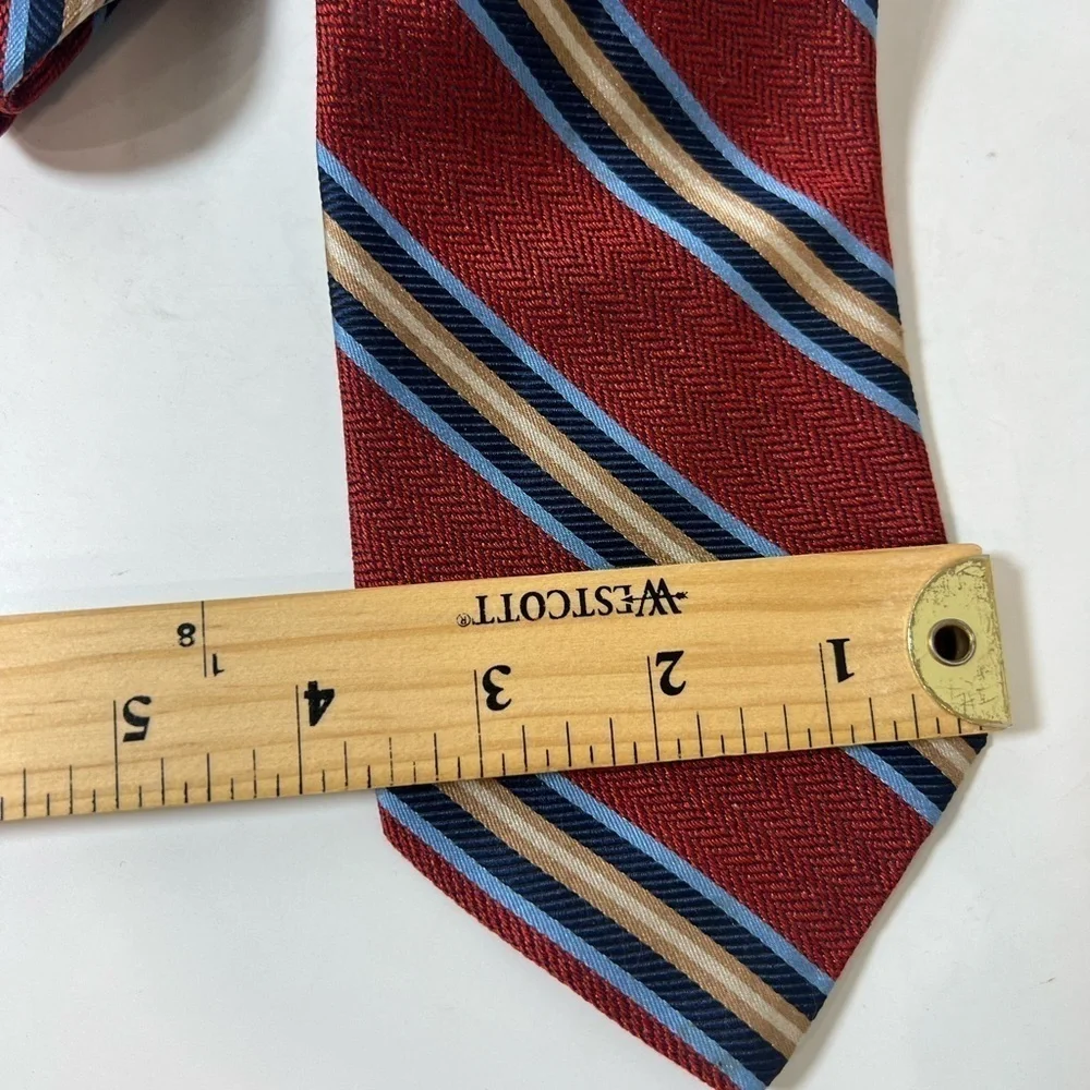 Brooks Brothers Woven in Italy Made in USA Elegant Striped Red Tie Power EUC